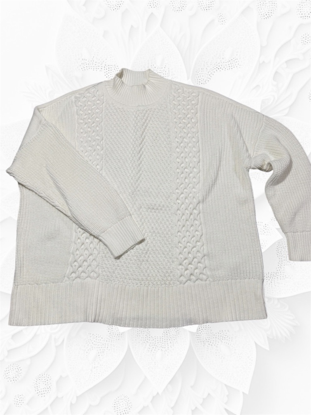 GAP Cream Cable Knit Crewneck Sweater